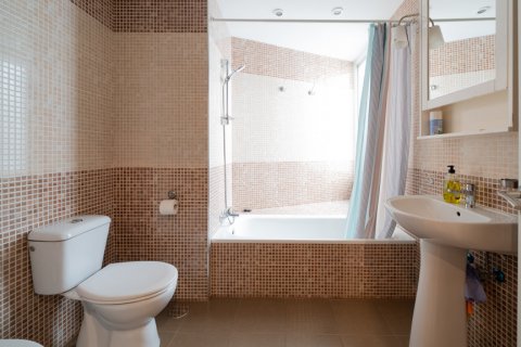 Appartamento in vendita Madrid, Spagna 2 camere da letto, 114 mq. N° 122253 - foto 20