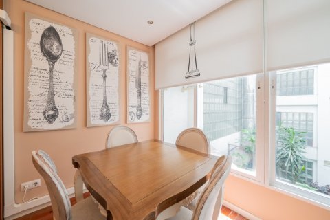 Appartamento in vendita Madrid, Spagna 2 camere da letto, 114 mq. N° 122253 - foto 11