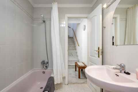 Townhouse for sale Benalmadena, Malaga, Spain 2 bedrooms, 104 sq.m. No. 130720 - photo 20