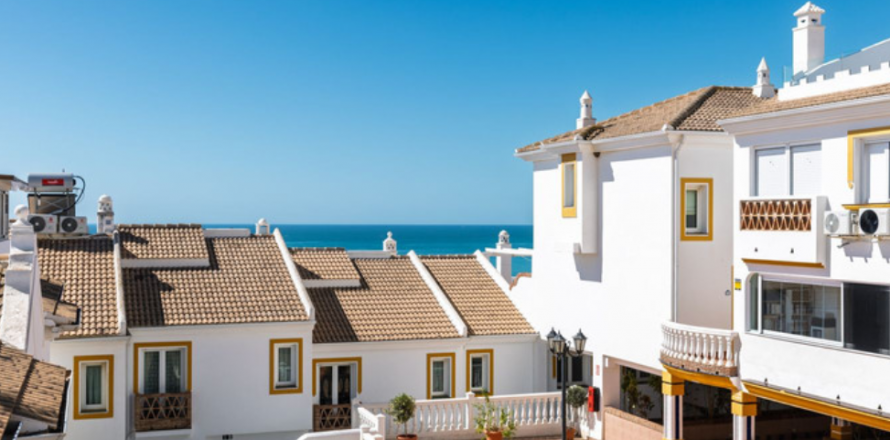 Townhouse Benalmadena, Malaga, Spain 2 bedrooms, 104 sq.m. No. 130720