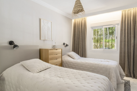 Appartamento in vendita Nueva Andalucia, Malaga, Spagna 2 camere da letto, 82 mq. N° 130717 - foto 11