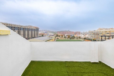Takvåning till salu Fuengirola, Malaga, Spanien 1 sovrum, 111 kvm. Nr. 121542 - foto 25