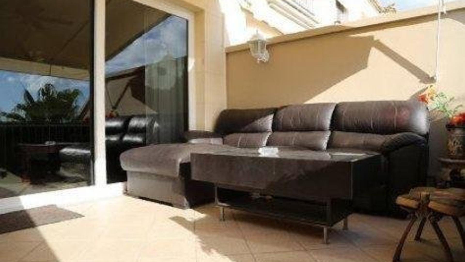 Kaupunkipientalo Chayofa, Tenerife, Espanja 2 makuuhuonetta, 80 m2 No. 121537