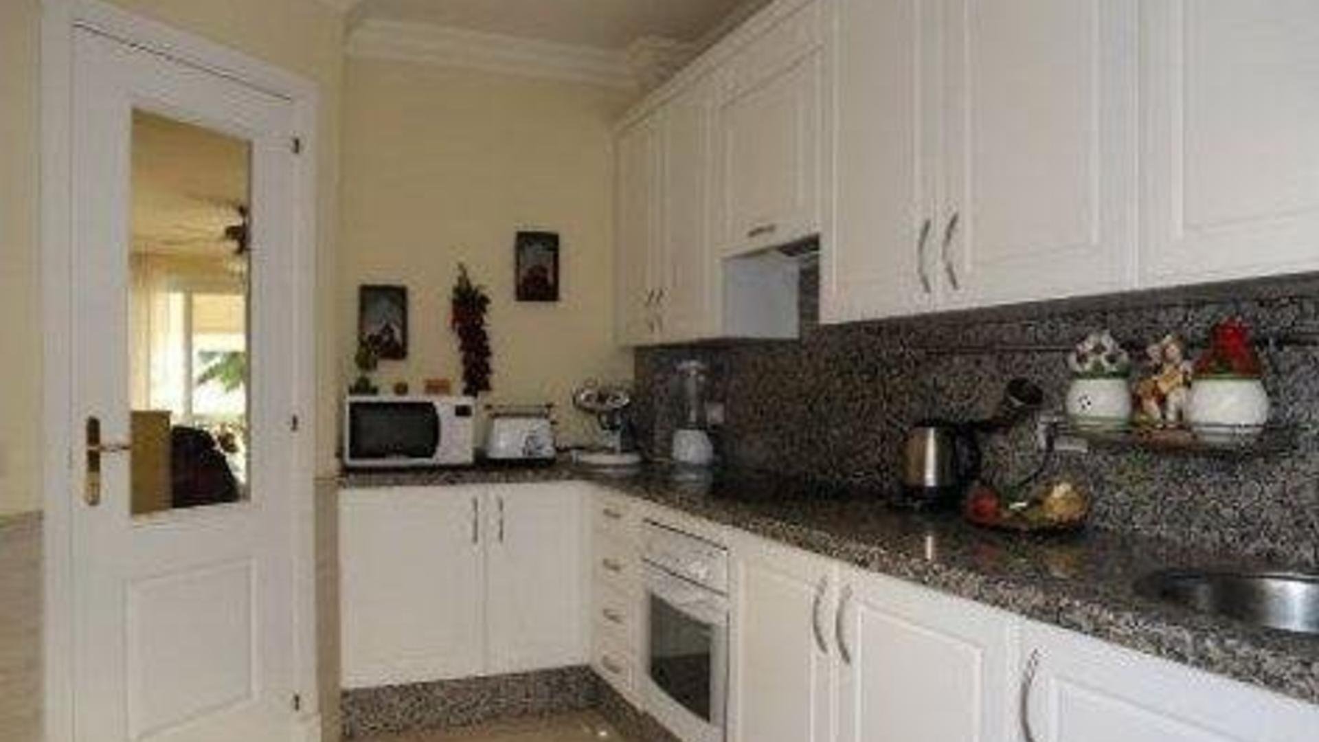 Kaupunkipientalo Chayofa, Tenerife, Espanja 2 makuuhuonetta, 80 m2 No. 121537