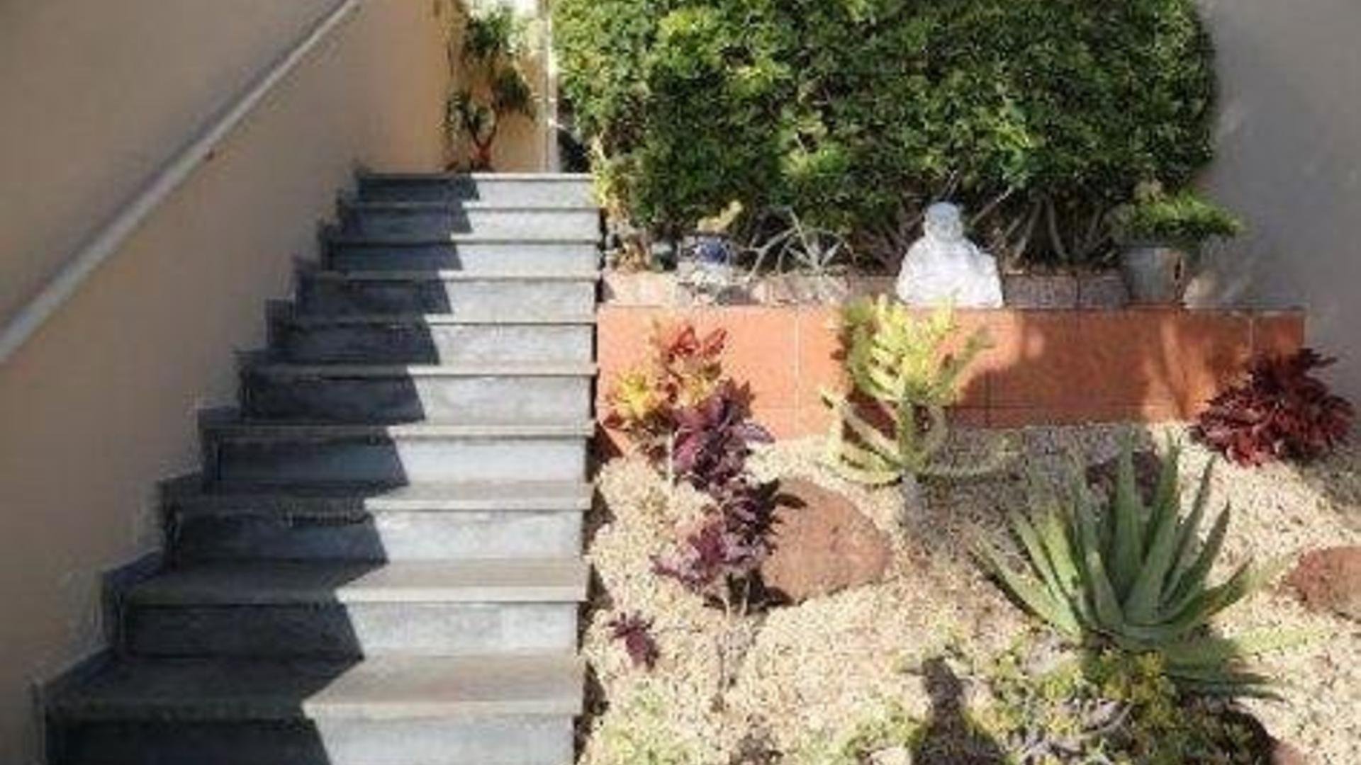 Kaupunkipientalo Chayofa, Tenerife, Espanja 2 makuuhuonetta, 80 m2 No. 121537
