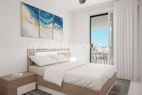 Huoneisto myytävänä Los Alcazares, Murcia, Espanja, 3 makuuhuonetta, 106 m2 No. 120777 - kuva 21