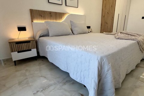 Lägenhet till salu i Algorfa, Alicante, Spanien 2 sovrum, 68 kvm. Nr. 120774 - foto 13