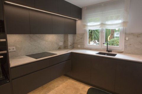 Wohnung zur Miete Malaga, Spanien 3 Schlafzimmer, 120 m2 Nr. 129256 - Foto 5