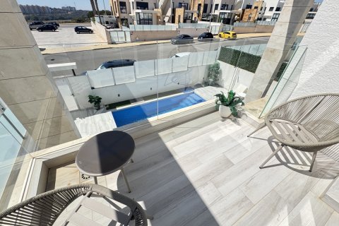 Villa for sale Cabo Roig, Alicante, Spain 4 bedrooms, 208 sq.m. No. 125676 - photo 16