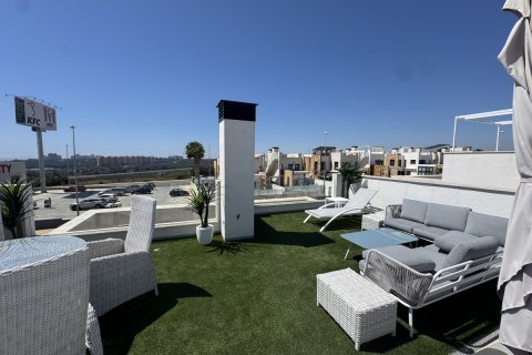 Villa for sale Cabo Roig, Alicante, Spain 4 bedrooms, 208 sq.m. No. 125676 - photo 4