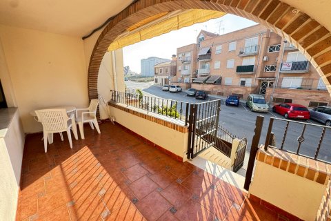 Casa adosada en venta San Miguel de Salinas, Alicante, España 3 dormitorios, 120 m2 No. 125674 - foto 2