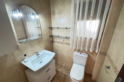 Casa adosada en venta San Miguel de Salinas, Alicante, España 3 dormitorios, 120 m2 No. 125674 - foto 16