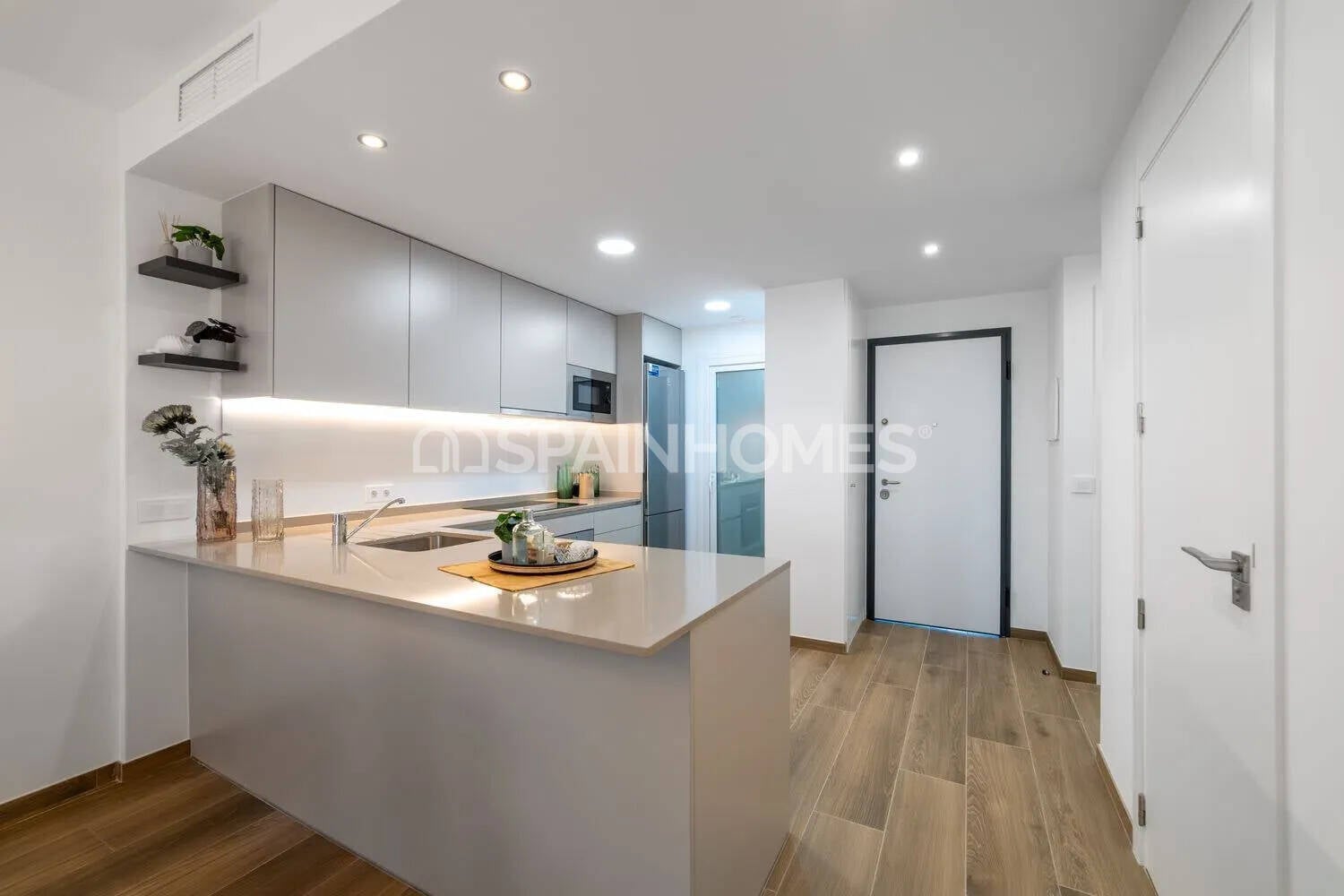 Penthouse in Torrevieja, Alicante, Spain 2 bedrooms, 72 sq.m. No. 121217