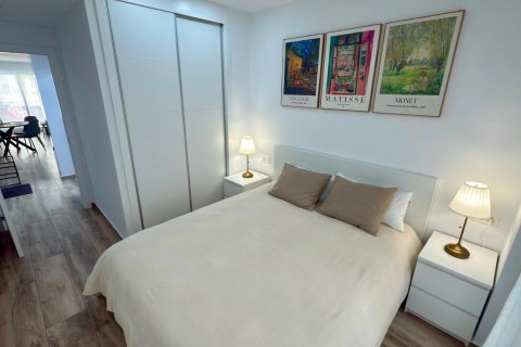 Dzīvoklis īrēšanai Alicante, Spānijā 1 istaba, 45 m2 Nr. 130642 - attēls 11