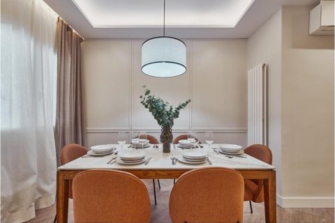 Apartment for sale Madrid, Spain 3 bedrooms, 141 sq.m. No. 130638 - photo 9