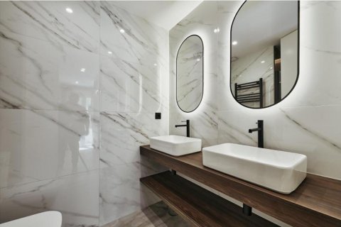 Apartment for sale Madrid, Spain 3 bedrooms, 141 sq.m. No. 130638 - photo 15