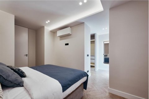 Apartment for sale Madrid, Spain 3 bedrooms, 141 sq.m. No. 130638 - photo 24