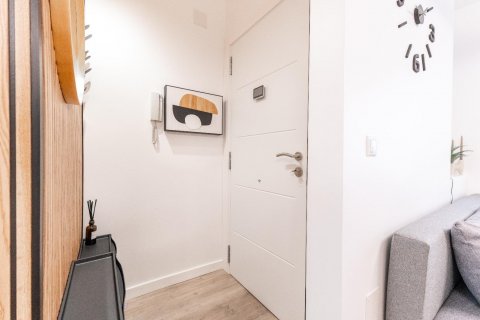 Продажа квартиры Торревьеха, Аликанте, Испания 1 спальня, 72м2 №130639 - фото 16