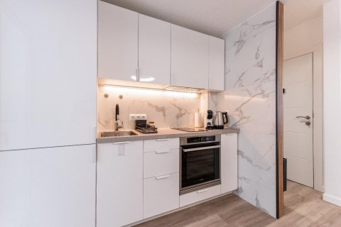 Продажа квартиры Торревьеха, Аликанте, Испания 1 спальня, 72м2 №130639 - фото 4