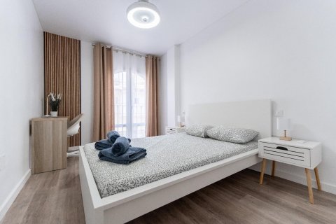 Продажа квартиры Торревьеха, Аликанте, Испания 1 спальня, 72м2 №130639 - фото 13