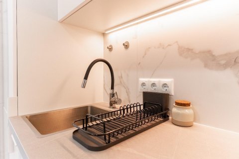 Продажа квартиры Торревьеха, Аликанте, Испания 1 спальня, 72м2 №130639 - фото 5