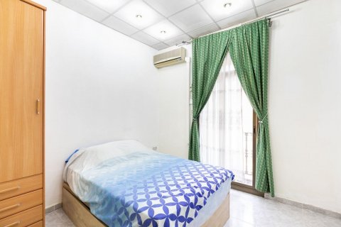 Продажа квартиры Барселона, Испания 2 спальни, 115м2 №132835 - фото 14