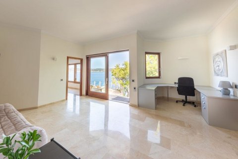Villa for sale Santa Ponsa, Mallorca, Spain 4 bedrooms, 350 sq.m. No. 132844 - photo 16