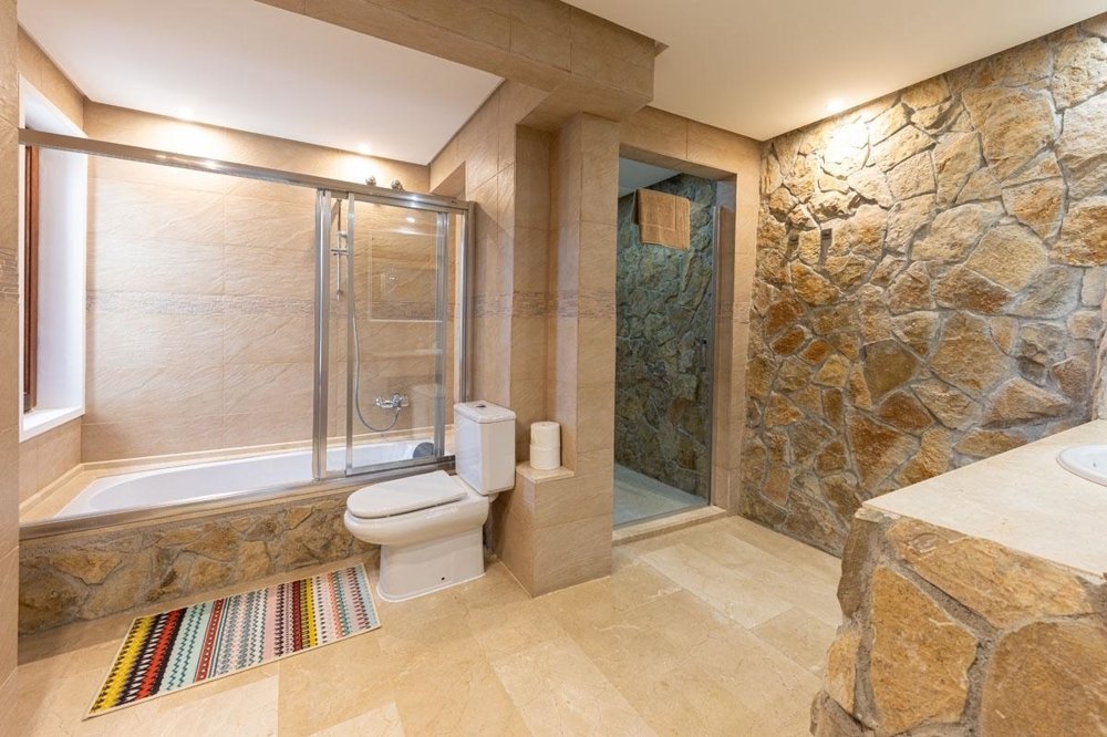 Willa w Santa Ponsa, Mallorca, Hiszpania 4 sypialnie, 350 mkw. nr 132845