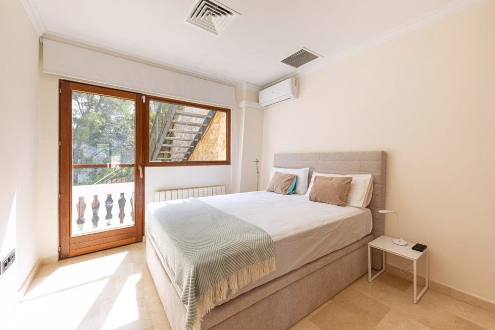 Willa w Santa Ponsa, Mallorca, Hiszpania 4 sypialnie, 350 mkw. nr 132845