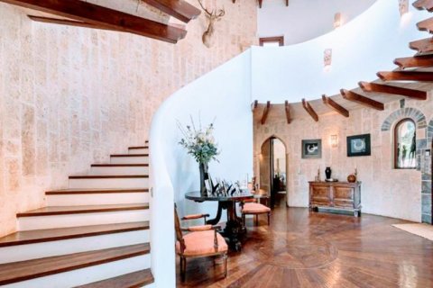 Villa for sale Es Capdella, Mallorca, Spain 10 bedrooms, 900 sq.m. No. 127062 - photo 7