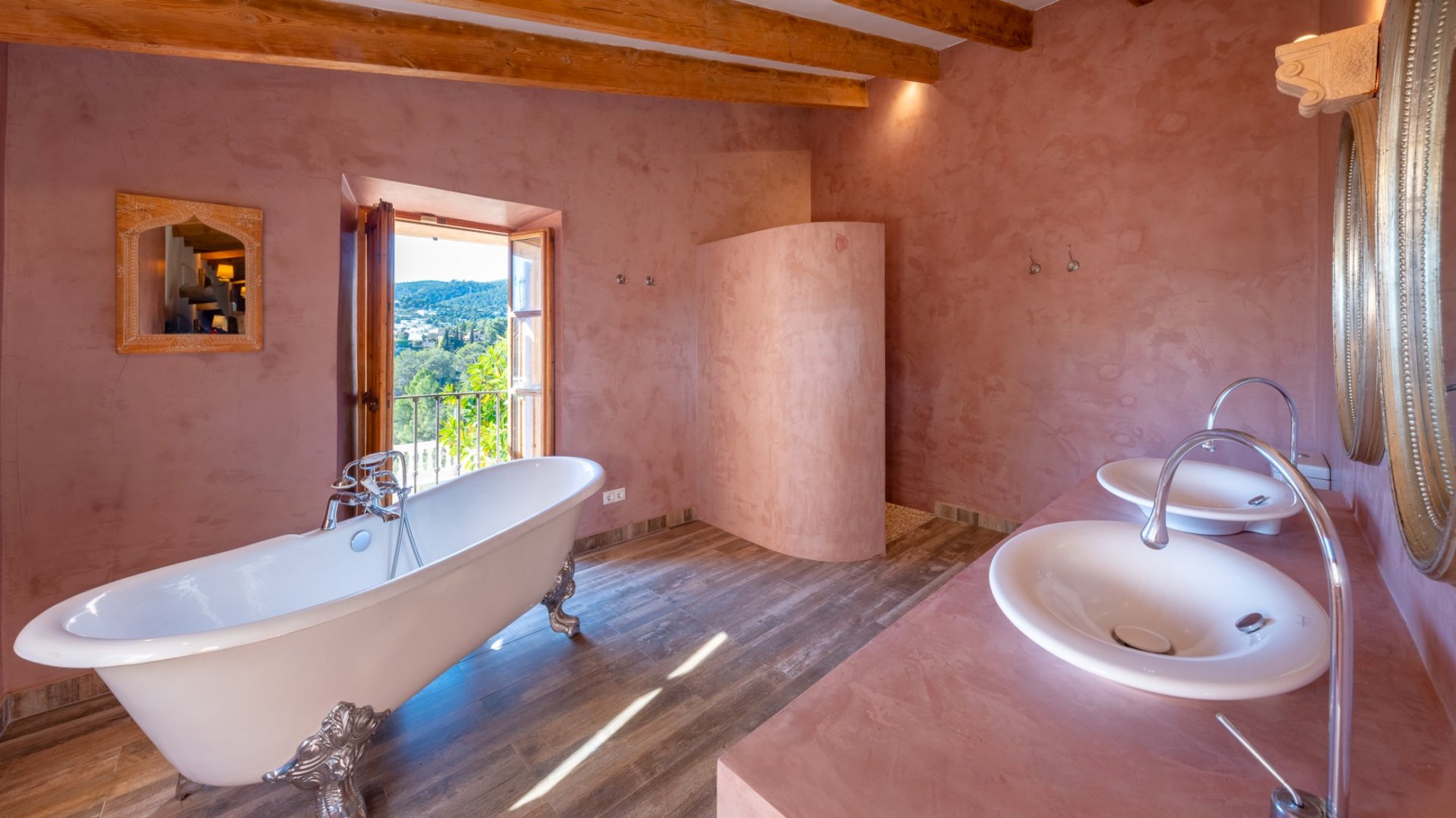 Villa a Palma de Majorca, Mallorca, Spagna 5 camere da letto, 715 mq. N° 129225