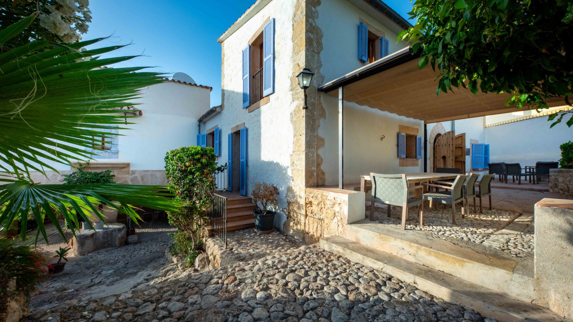 Villa a Palma de Majorca, Mallorca, Spagna 5 camere da letto, 715 mq. N° 129225
