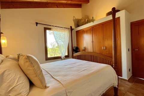 Finca for rent Santa Margalida, Mallorca, Spain 3 bedrooms, 139 sq.m. No. 129224 - photo 11