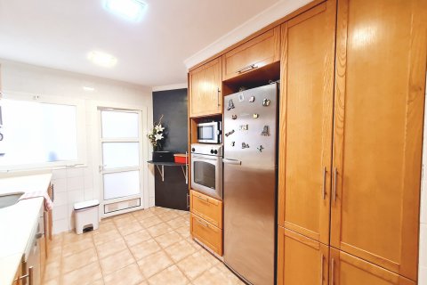 Dzīvoklis pārdošanā Almussafes, Valencia, Spānijā 4 istabas, 125 m2 Nr. 120535 - attēls 20