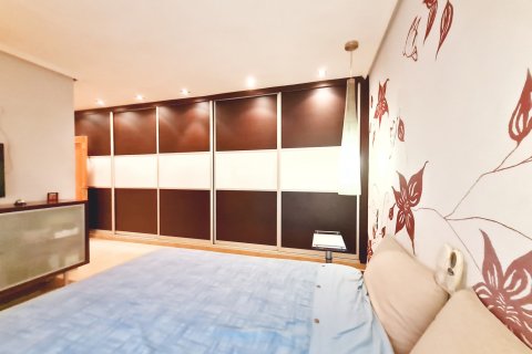 Dzīvoklis pārdošanā Almussafes, Valencia, Spānijā 4 istabas, 125 m2 Nr. 120535 - attēls 8