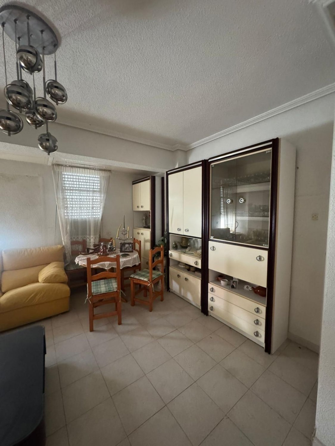 Apartament w Guardamar del Segura, Alicante, Hiszpania 5 sypialni, 140 mkw. nr 131576
