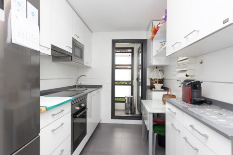 Продажа квартиры в Мадрид, Испания 2 спальни, 109м2 №122446 - фото 17