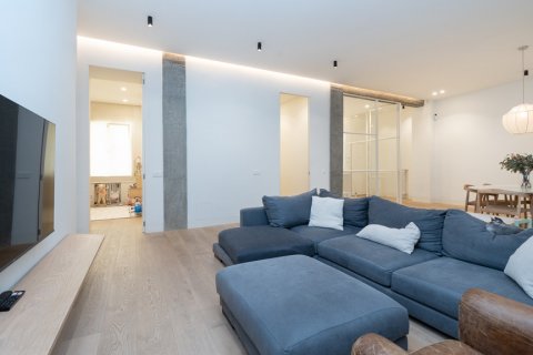 Apartment for sale Madrid, Spain 3 bedrooms, 175 sq.m. No. 122442 - photo 3