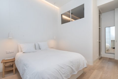 Apartment for sale Madrid, Spain 3 bedrooms, 175 sq.m. No. 122442 - photo 15