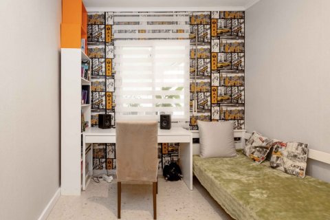 Продажа таухауса в Сан-Педро-Алькантара, Малага, Испания 5 спален, 216м2 №124571 - фото 7