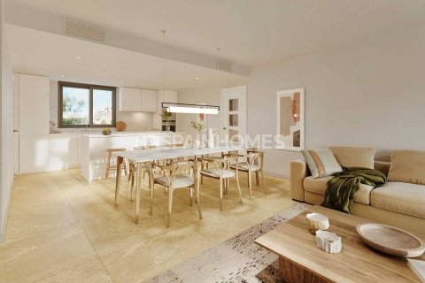 Продажа квартиры в Эстепона, Малага, Испания 4 спальни, 120м2 №124573 - фото 8