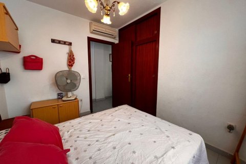 Apartment for sale Torrevieja, Alicante, Spain 4 bedrooms, 120 sq.m. No. 131479 - photo 16