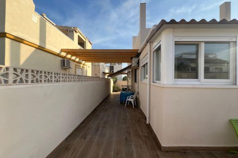 Huvila myytävänä Torrevieja, Alicante, Espanja, 2 makuuhuonetta, 85 m2 No. 131478 - kuva 3