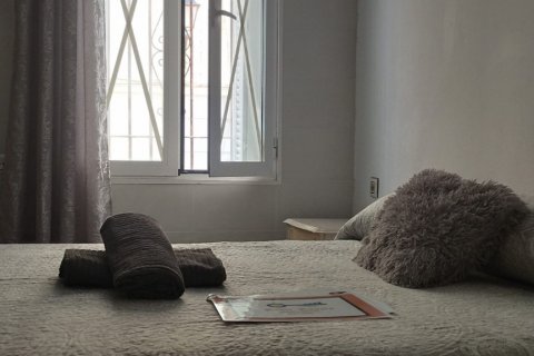Продажа квартиры в Кадис, Испания 6 спален, 150м2 №122490 - фото 1