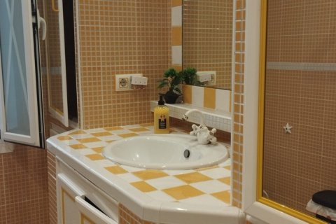 Продажа квартиры в Кадис, Испания 6 спален, 150м2 №122490 - фото 25