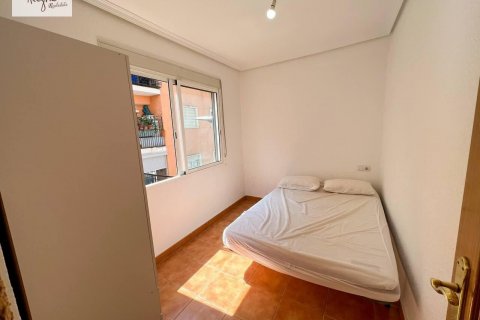 Apartment for rent Torrent, Valencia, Spain 3 bedrooms, 100 sq.m. No. 130551 - photo 9