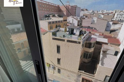 Dzīvoklis īrēšanai Mislata, Valencia, Spānijā 2 istabas, 61 m2 Nr. 130550 - attēls 19