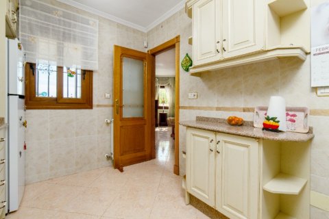 Villa till salu Los Altos, Alicante, Spanien 2 sovrum, 106 kvm. Nr. 128302 - foto 15