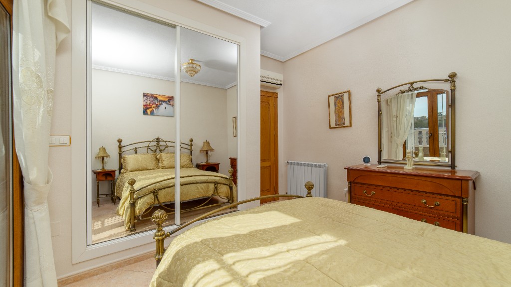 Villa en Los Altos, Alicante, España 2 dormitorios, 106 m2 No. 128302