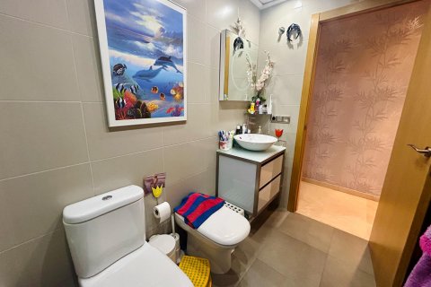 Продажа квартиры Эльче, Аликанте, Испания 3 спальни, 124м2 №122630 - фото 12